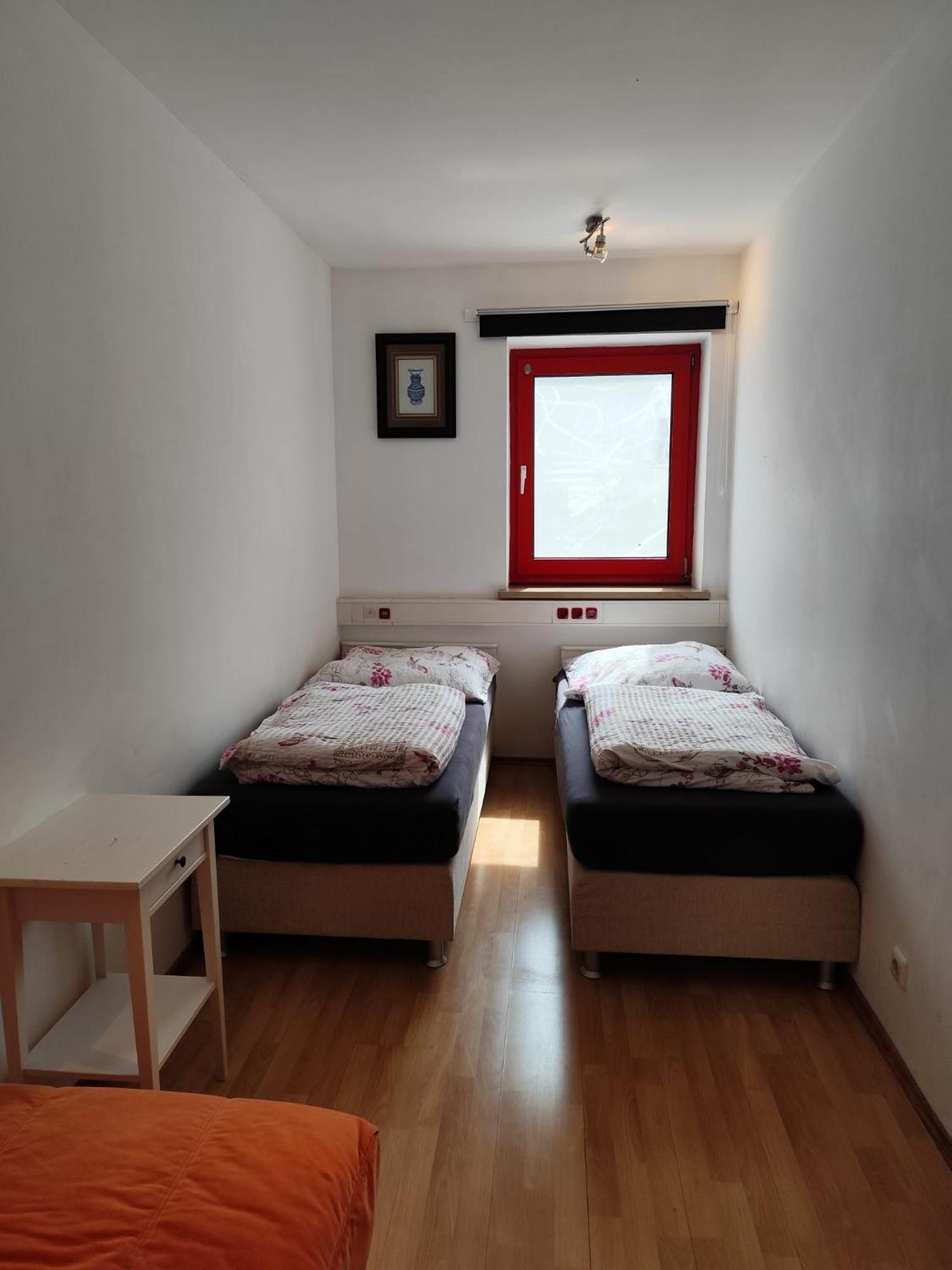 J8, Playmobil Funpark Nürnberg Apartamento *